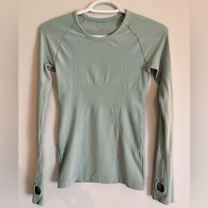 Lululemon Swiftly, long sleeve